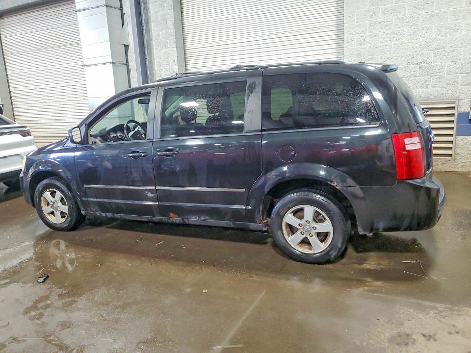 Zdjęcie 2 z aukcji – 2010 DODGE GRAND CARAVAN z VIN 2D4RN5D1XAR317478