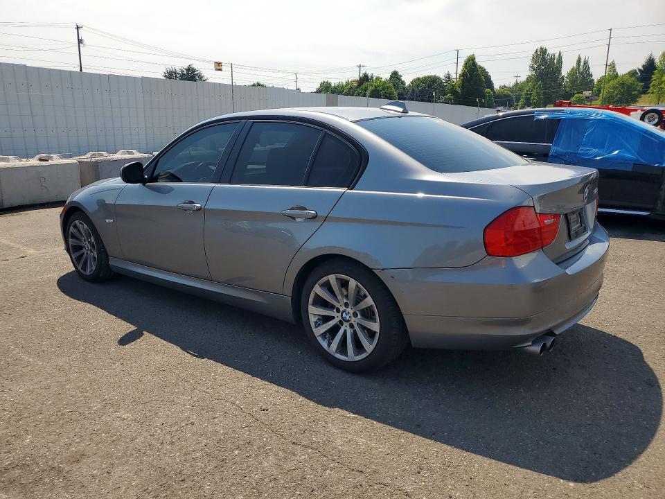 Photo 2 from auction – 2009 BMW 328 with VIN WBAPH53539A438494
