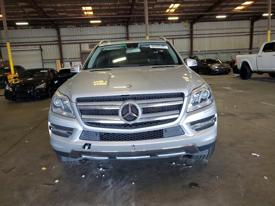 Photo 5 from auction – 2015 MERCEDES-BENZ GL with VIN 4JGDF6EE2FA451534