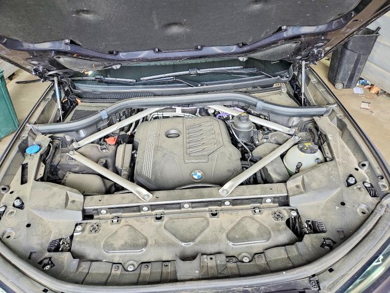 Photo 12 from auction – 2022 BMW X7 with VIN 5UXCW2C08N9L61030