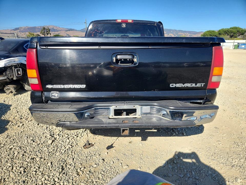 Photo 6 from auction – 2000 CHEVROLET SILVERADO with VIN 2GCEC19V8Y1302878
