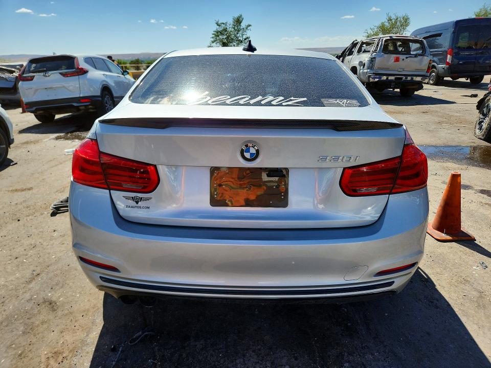 Photo 6 from auction – 2018 BMW 330 with VIN WBA8B9C50JEE83311
