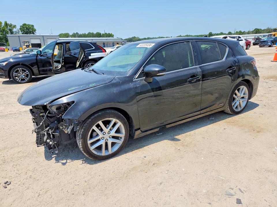 LEXUS CT 2014 with VIN JTHKD5BH9E2174463 - Photo from auction