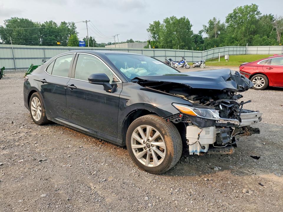 Photo 4 from auction – 2024 TOYOTA CAMRY with VIN 4T1C11AK0RU200510