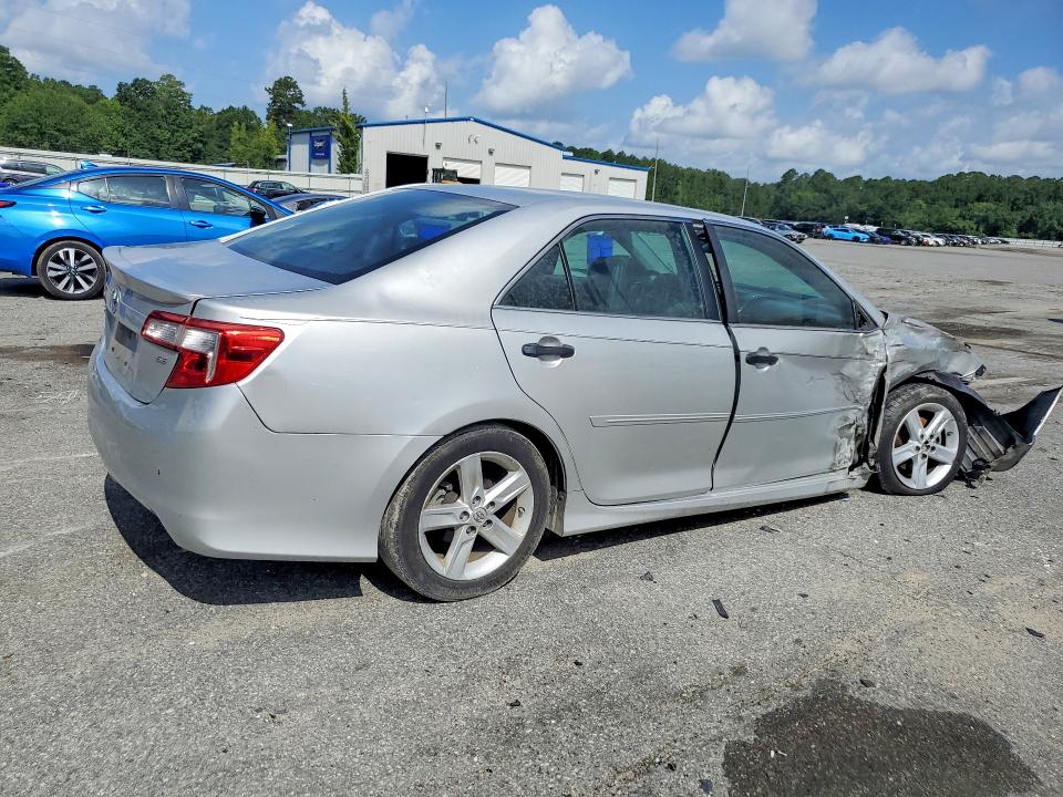 Photo 3 from auction – 2013 TOYOTA CAMRY with VIN 4T1BF1FK6DU296321