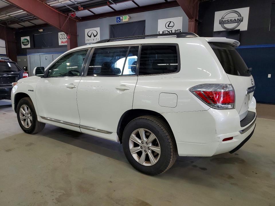 Photo 2 from auction – 2012 TOYOTA HIGHLANDER with VIN JTEBC3EH3C2009781