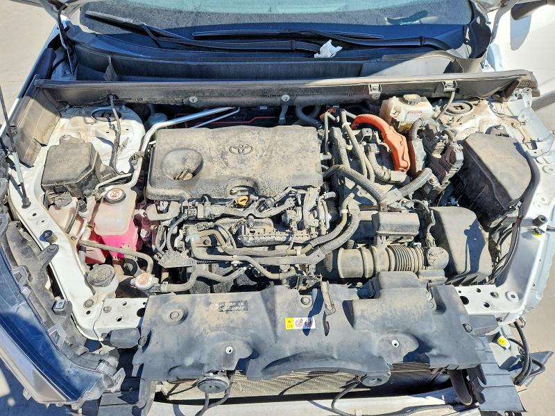 Photo 11 from auction – 2019 TOYOTA RAV4 with VIN 2T3EWRFV8KW014187