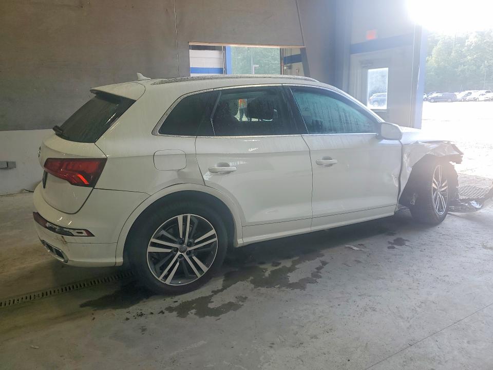 Photo 3 from auction – 2020 AUDI Q5 E with VIN WA1E2AFY2L2044877