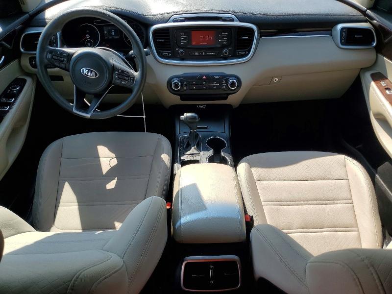 Photo 8 from auction – 2016 KIA SORENTO with VIN 5XYPGDA57GG079232