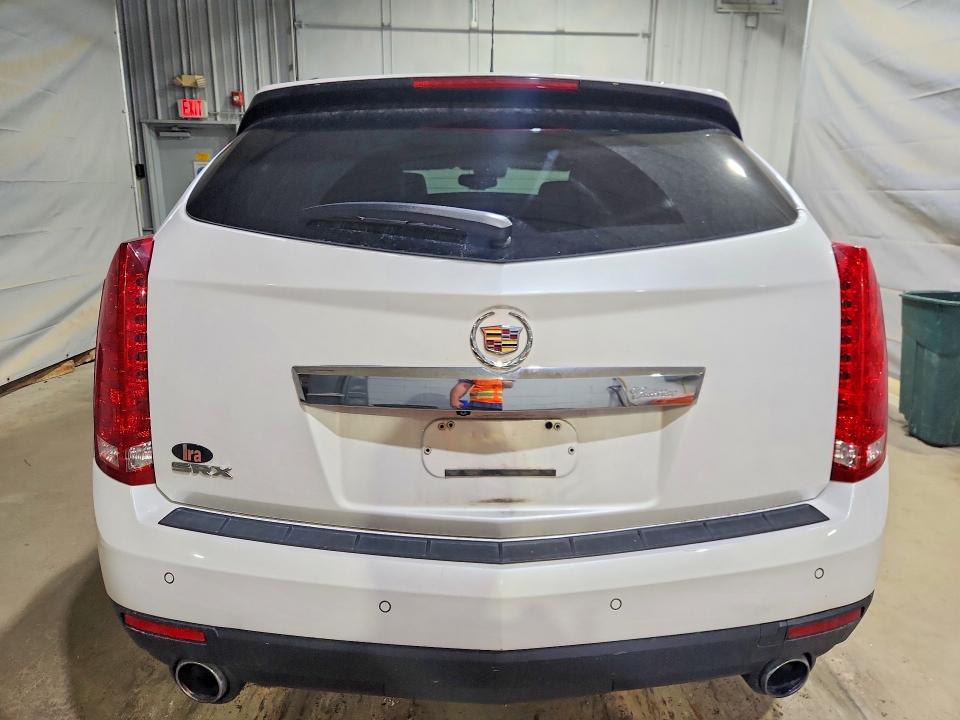 Photo 6 from auction – 2015 CADILLAC SRX with VIN 3GYFNEE35FS529564