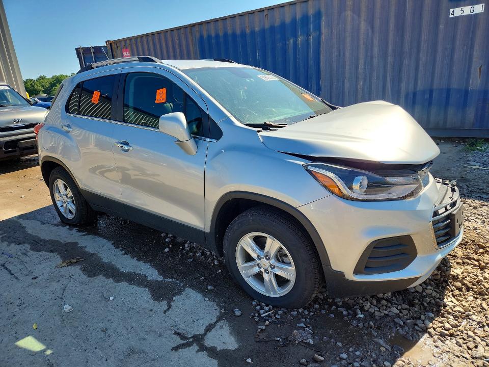Photo 4 from auction – 2019 CHEVROLET TRAX with VIN KL7CJPSB3KB813922