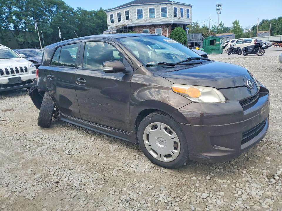 Photo 4 from auction – 2011 SCION XD with VIN JTKKU4B43B1008815
