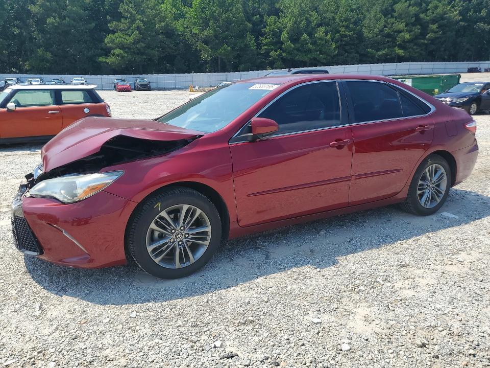 TOYOTA CAMRY 2016 z numerem VIN 4T1BF1FK9GU608538 - Zdjęcie z aukcji