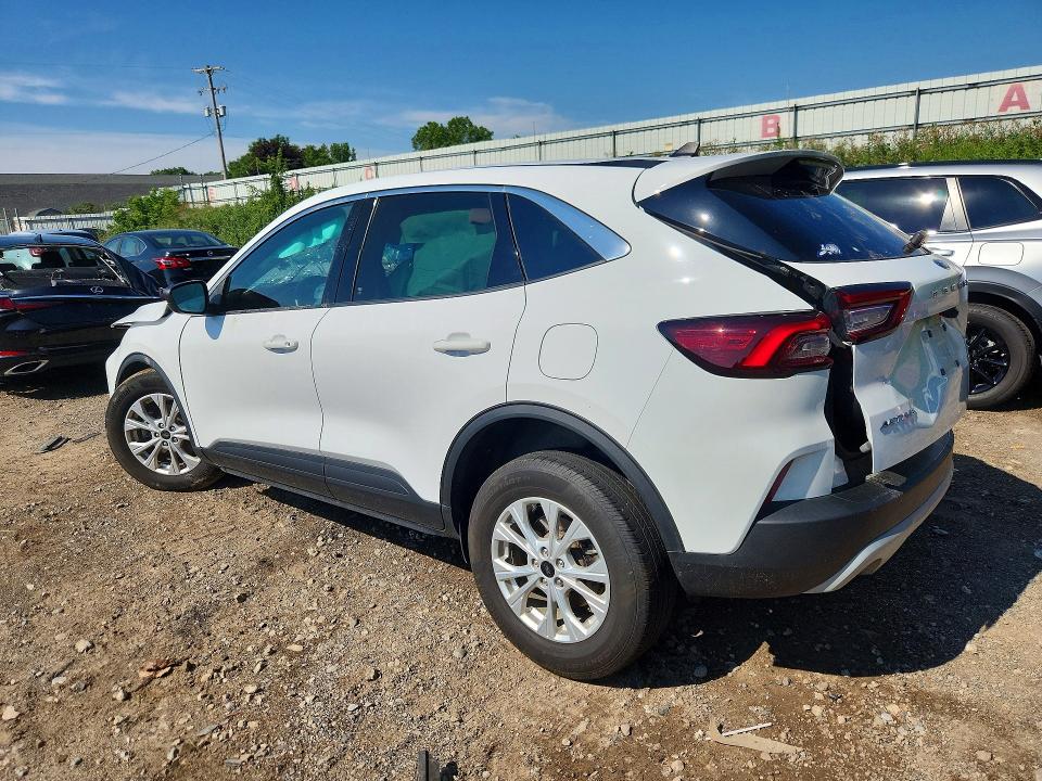 Photo 2 from auction – 2024 FORD ESCAPE with VIN 1FMCU9GN5RUA01797