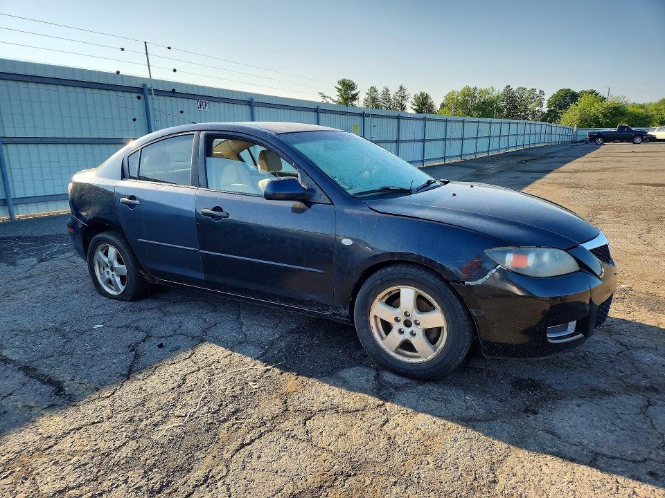 Photo 4 from auction – 2007 MAZDA 3 with VIN JM1BK12F171659963