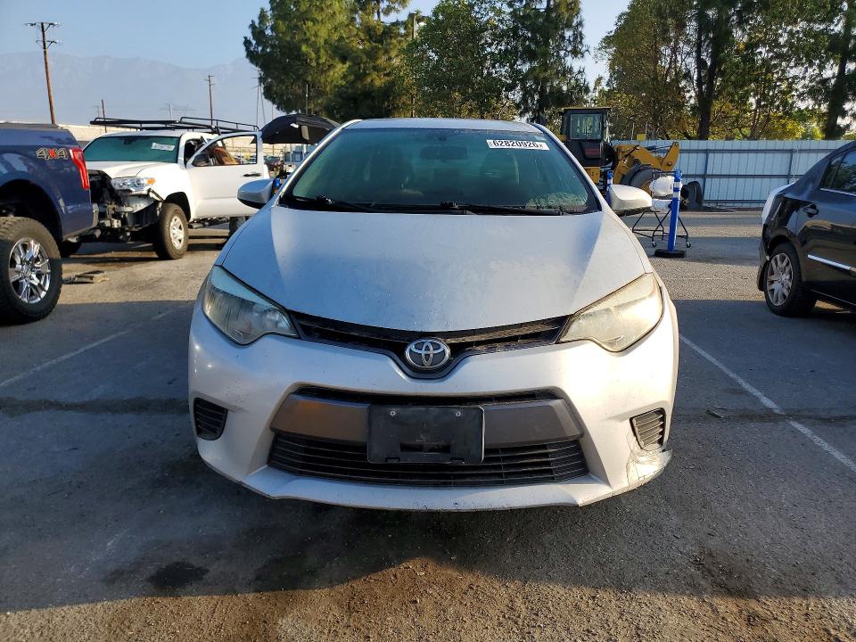 Photo 5 from auction – 2015 TOYOTA COROLLA with VIN 2T1BURHEXFC258137