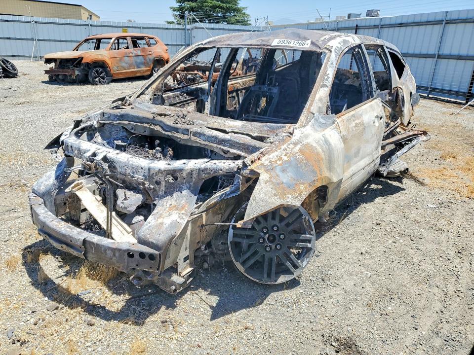 Снимка 1 от търг – 2015 CHEVROLET TRAVERSE с VIN 1GNKRGKD0FJ265955