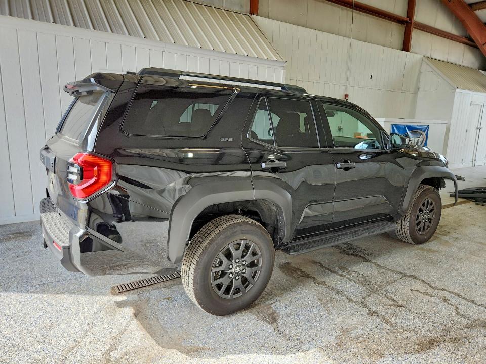Photo 3 from auction – 2026 TOYOTA 4RUNNER with VIN JTEVA5BR1T5107962