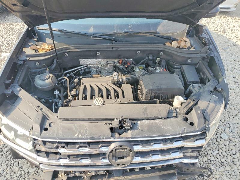 Photo 12 from auction – 2018 VOLKSWAGEN ATLAS with VIN 1V2MR2CA6JC566783
