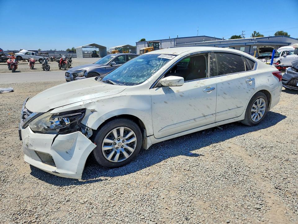 Photo 1 from auction – 2017 NISSAN ALTIMA with VIN 1N4AL3AP4HC161556