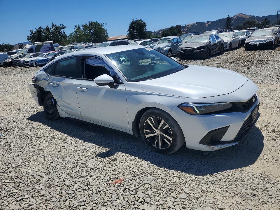 Photo 4 from auction – 2024 HONDA CIVIC with VIN 19XFL2H59RE020183