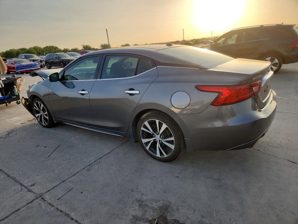 Photo 2 from auction – 2017 NISSAN MAXIMA with VIN 1N4AA6AP3HC427723