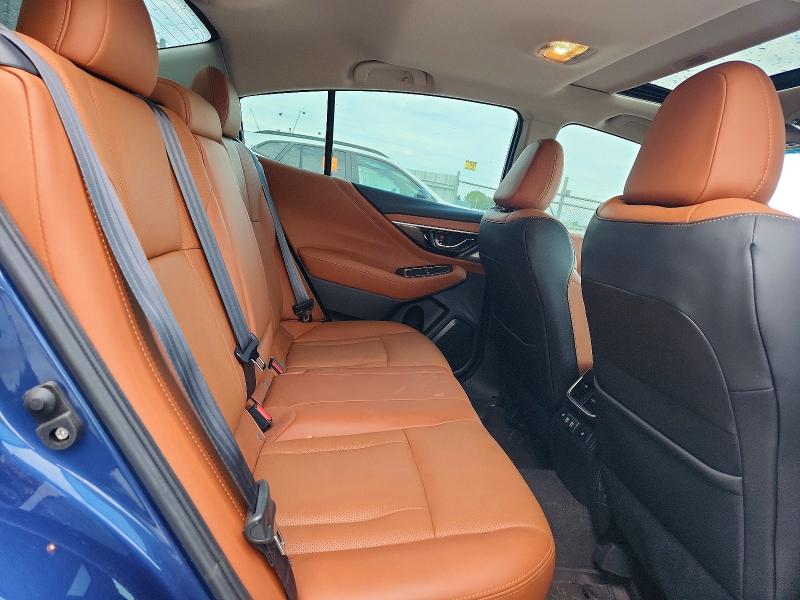 Photo 10 from auction – 2021 SUBARU LEGACY with VIN 4S3BWGP64M3017009