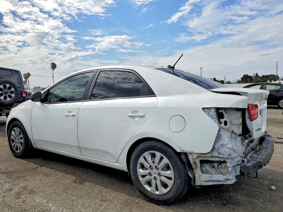 Снимка 2 от търг – 2013 KIA FORTE с VIN KNAFU4A28D5740990