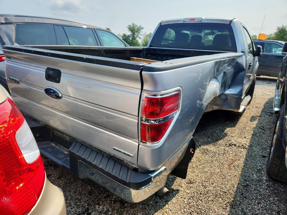 Photo 6 from auction – 2014 FORD F150 with VIN 1FTMF1CM5EKD36808