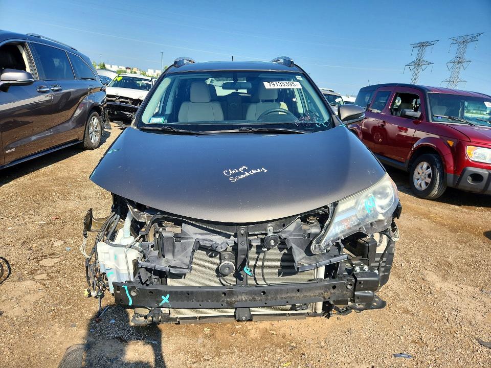 Photo 5 from auction – 2015 TOYOTA RAV4 with VIN 2T3RFREV0FW300236