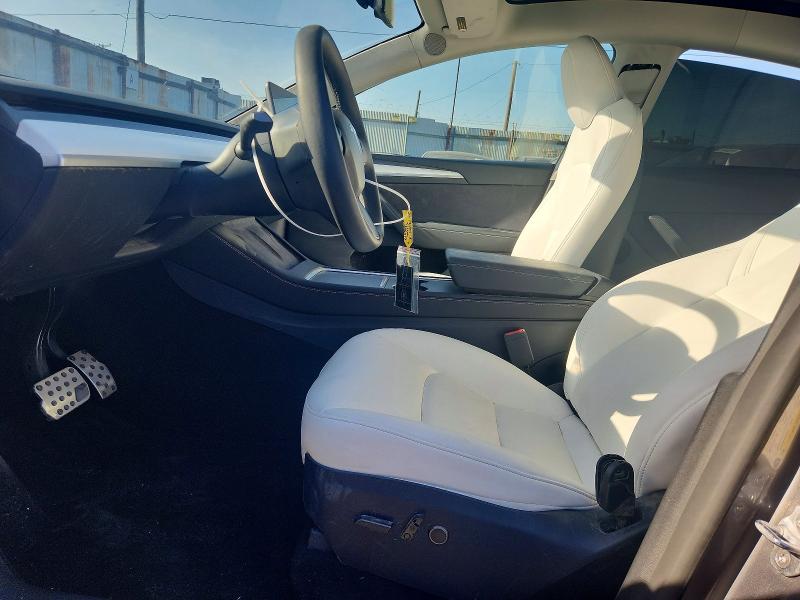 Photo 7 from auction – 2025 TESLA MODEL Y with VIN 7SAYGDEE7SF240633