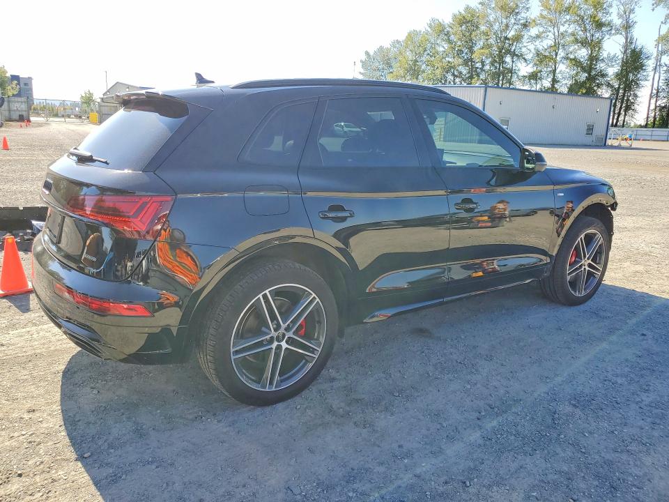 Photo 3 from auction – 2025 AUDI Q5 E with VIN WA1E2AFY4S2024516