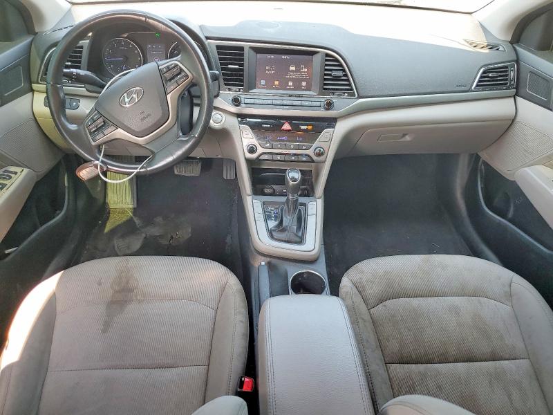 Photo 8 from auction – 2017 HYUNDAI ELANTRA with VIN 5NPD84LF5HH035634