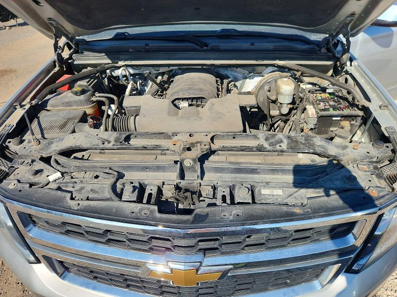Photo 12 from auction – 2015 CHEVROLET SUBURBAN with VIN 1GNSKKKC4FR211655