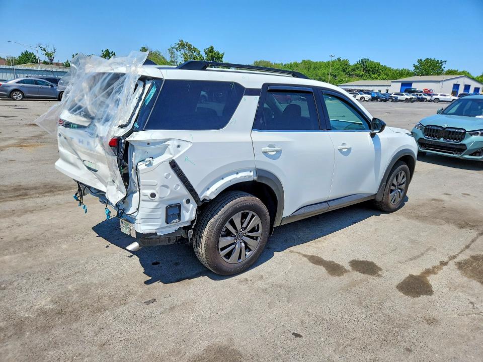 Photo 3 from auction – 2026 NISSAN PATHFINDER with VIN 5N1DR3BE8TC216551