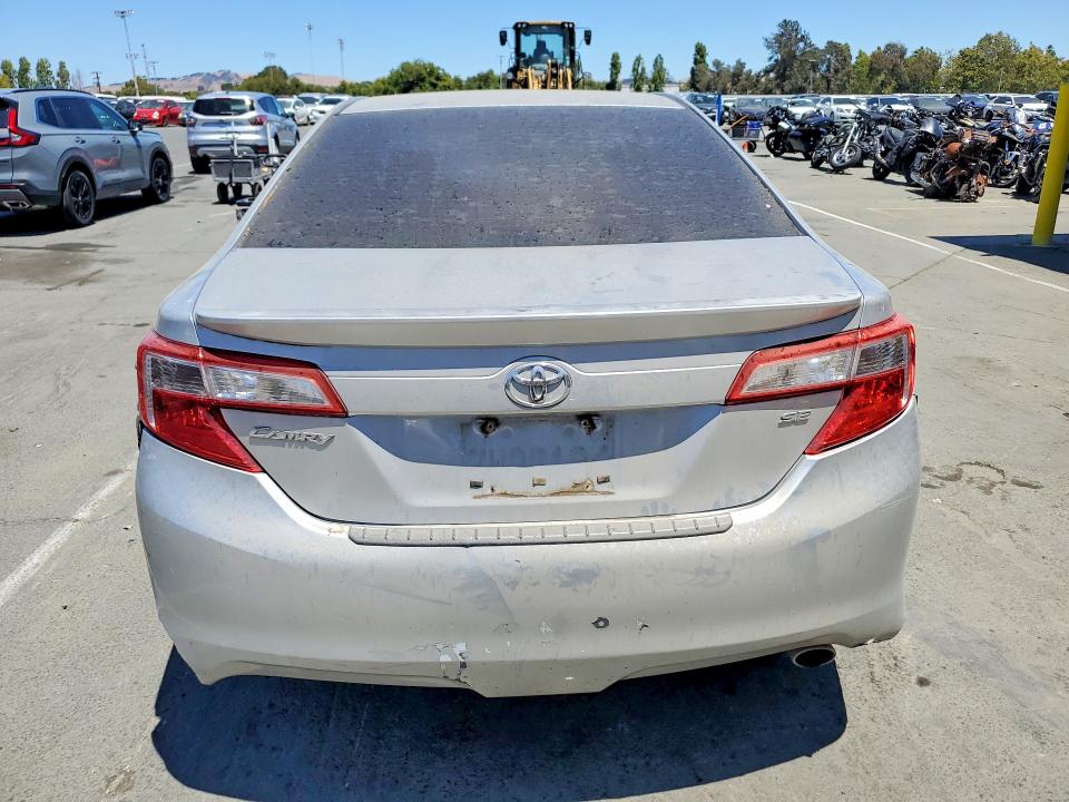 Photo 6 from auction – 2014 TOYOTA CAMRY with VIN 4T1BF1FK5EU320089