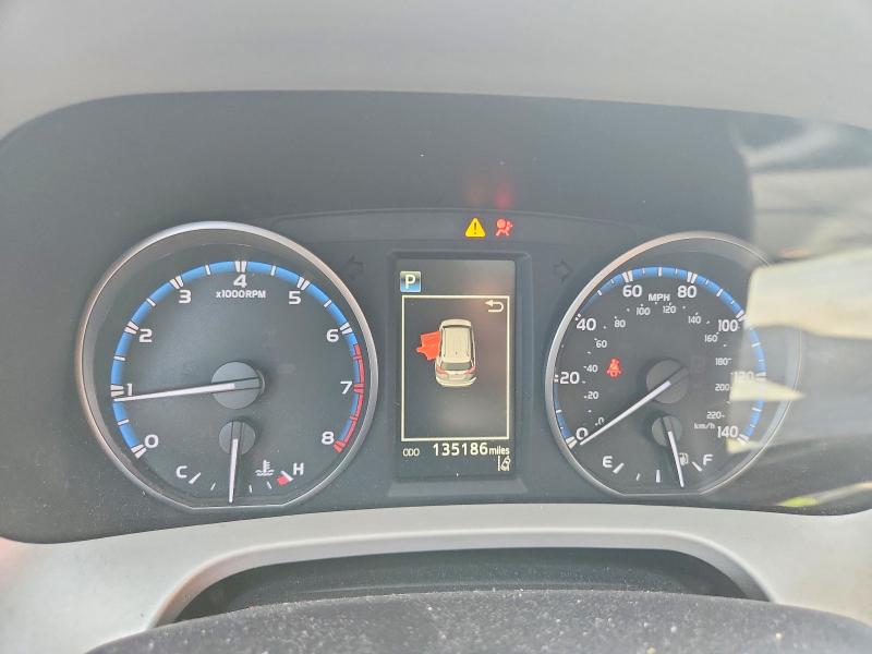 Photo 9 from auction – 2017 TOYOTA RAV4 with VIN 2T3ZFREV6HW348570