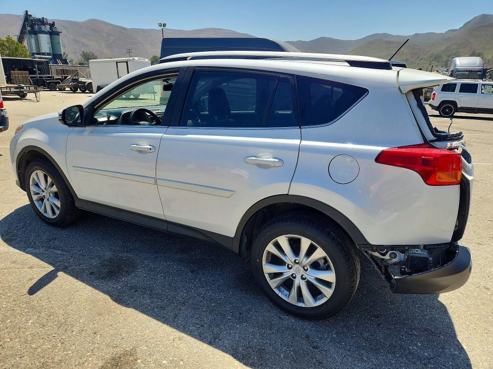 Photo 2 from auction – 2013 TOYOTA RAV4 with VIN 2T3YFREV4DW045891
