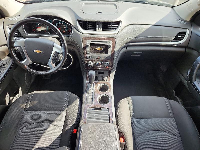 Photo 8 from auction – 2017 CHEVROLET TRAVERSE with VIN 1GNKVGKD7HJ144127