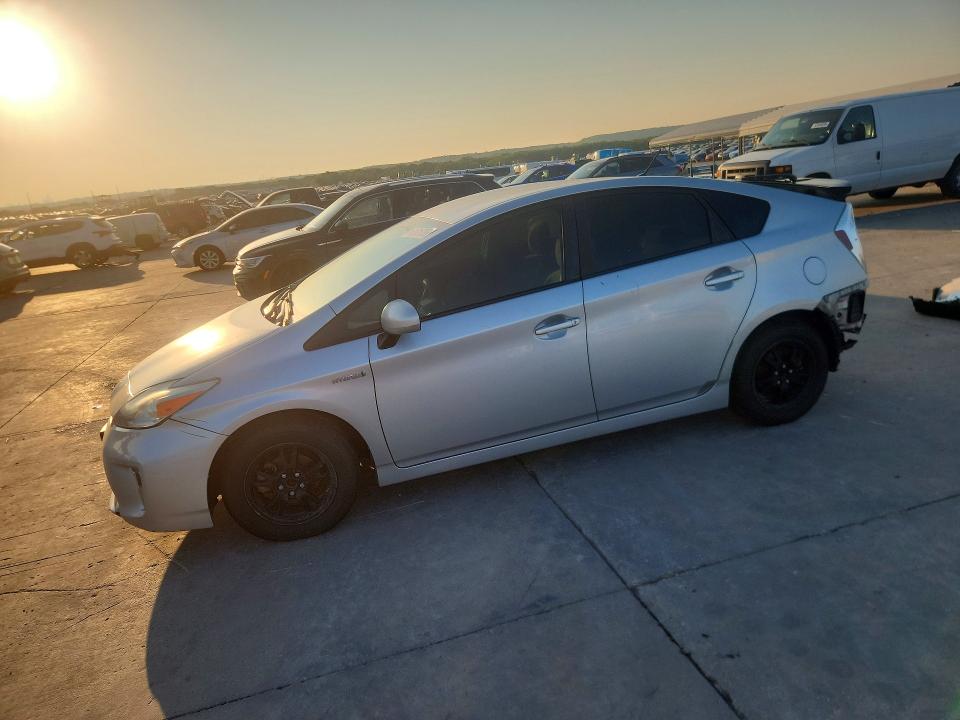 TOYOTA PRIUS 2014 with VIN JTDKN3DU0E1805586 - Photo from auction