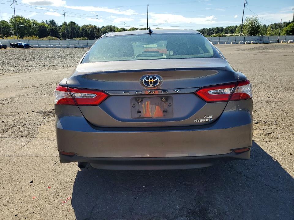 Photo 6 from auction – 2020 TOYOTA CAMRY with VIN 4T1C31AK5LU532816