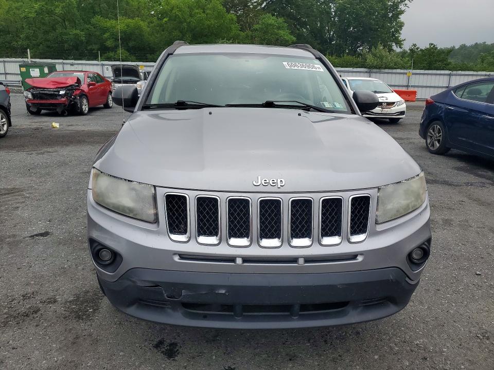 Photo 5 from auction – 2016 JEEP COMPASS with VIN 1C4NJDBB3GD674803