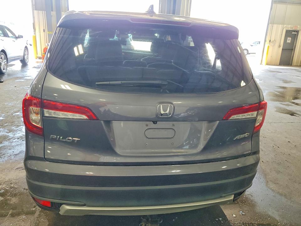 Photo 6 from auction – 2021 HONDA PILOT with VIN 5FNYF6H33MB060817
