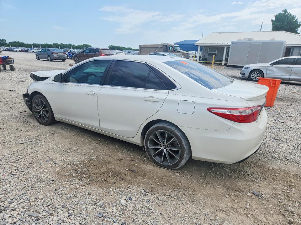 Photo 2 from auction – 2015 TOYOTA CAMRY with VIN 4T1BF1FK9FU052827