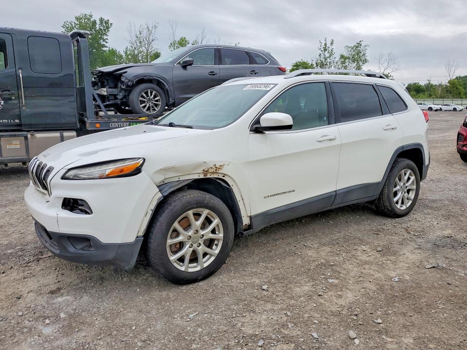 JEEP CHEROKEE 2017 with VIN 1C4PJLCSXHW560224 - Photo from auction