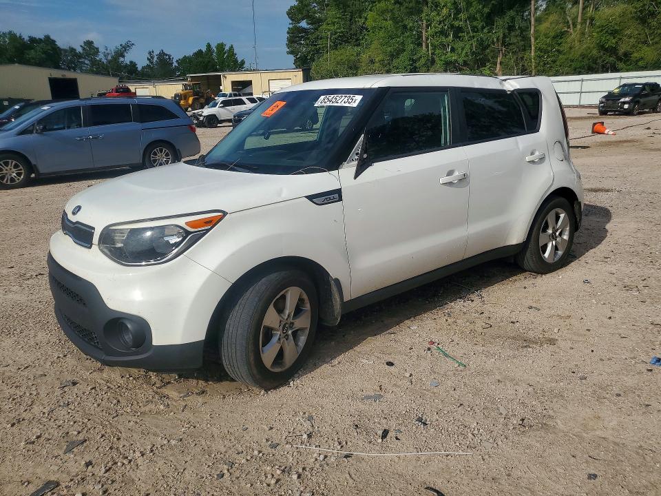 KIA SOUL 2017 with VIN KNDJN2A22H7498478 - Photo from auction