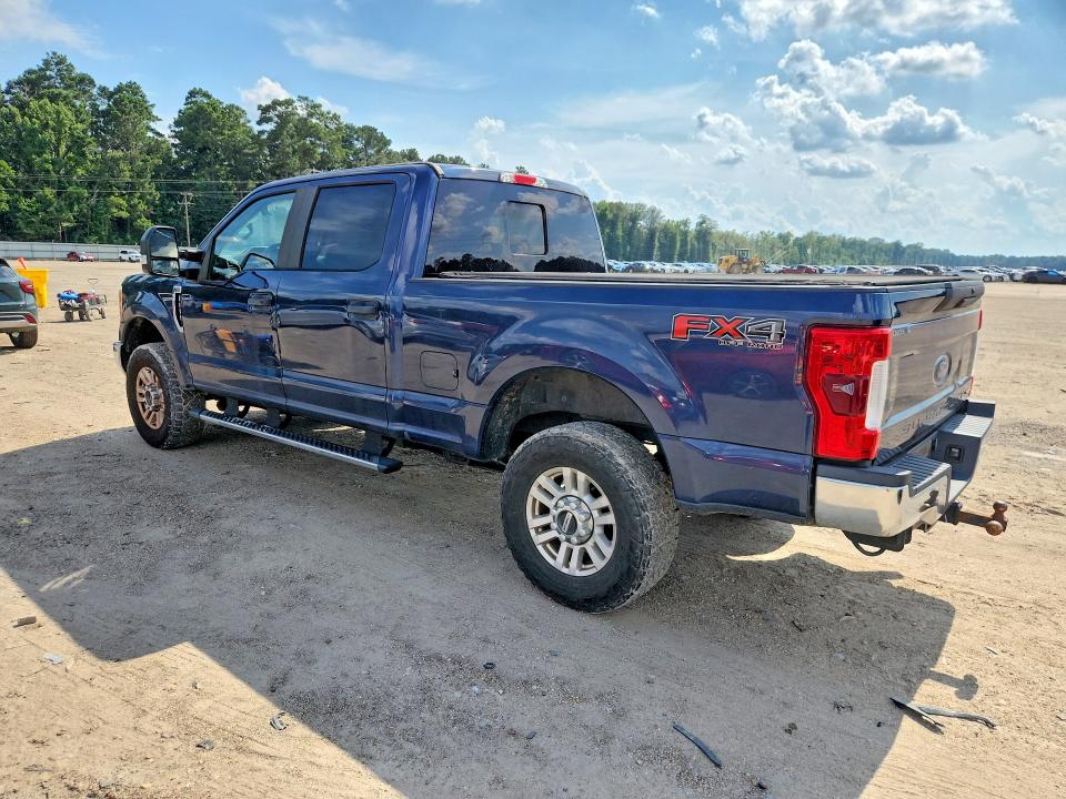 Photo 2 from auction – 2017 FORD F250 with VIN 1FT7W2B66HEE41771
