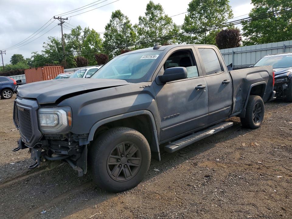 GMC SIERRA 2016 مع رقم تعريف المركبة 1GTV2MEC6GZ161713 - صورة من المزاد