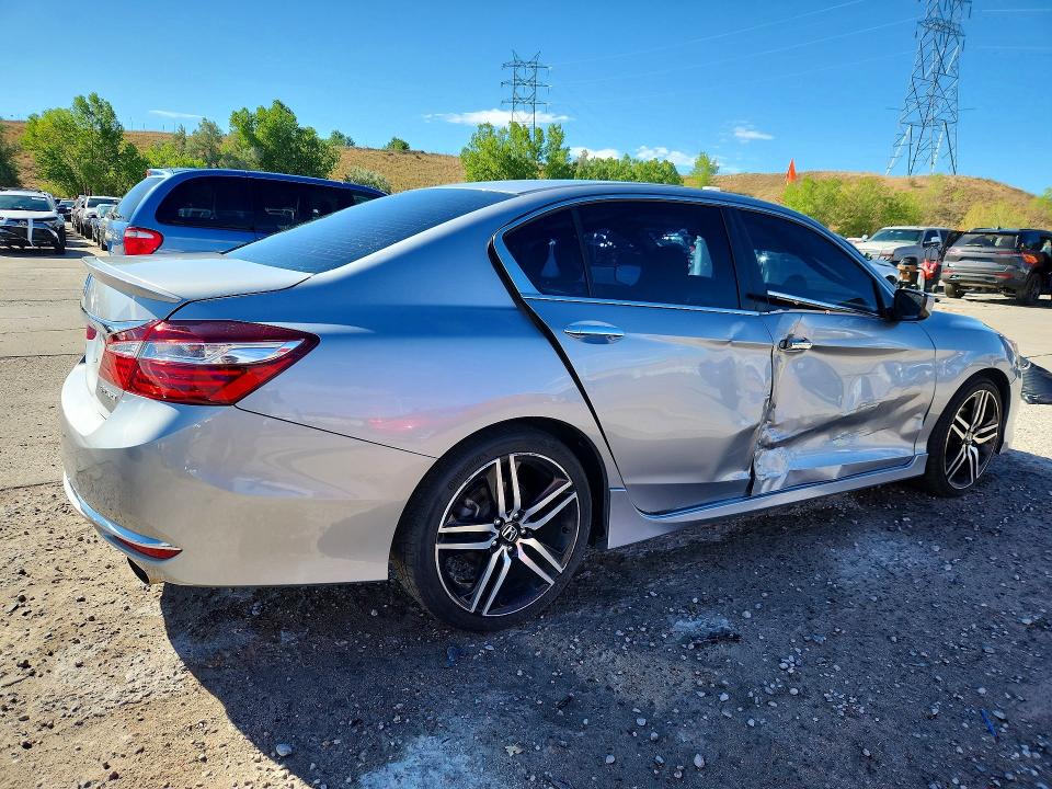 Photo 3 from auction – 2016 HONDA ACCORD with VIN 1HGCR2F50GA149130