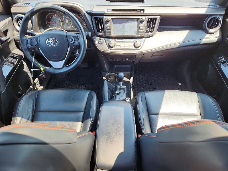 Photo 8 from auction – 2017 TOYOTA RAV4 with VIN 2T3JFREV9HW627959
